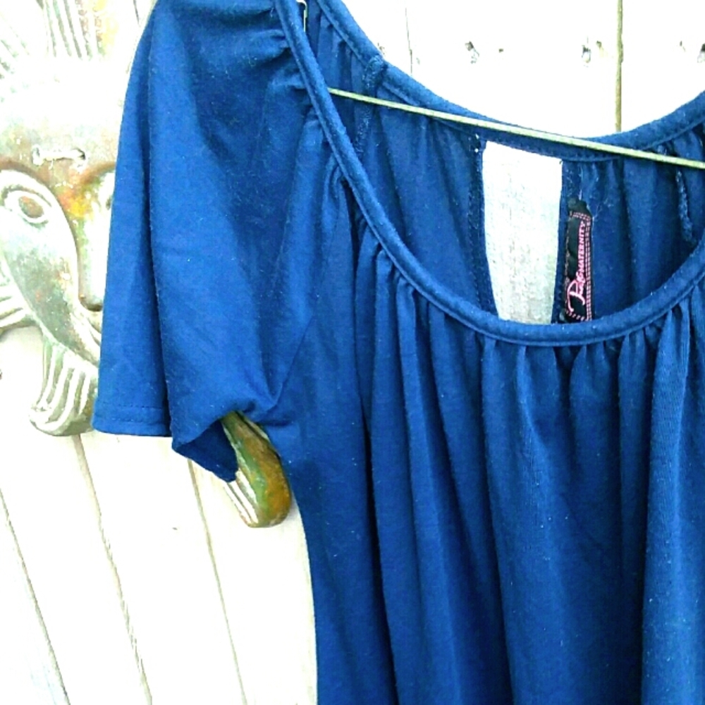 P.Inc maternity top